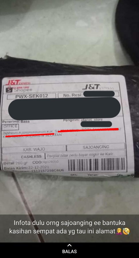 tulisan nyeleneh di alamat penerima paket © Twitter tulisan nyeleneh di alamat penerima paket © Twitter