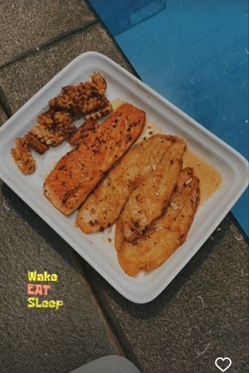 11 Inspirasi masakan western ala Ratu Felisha, simpel dan kaya rempah