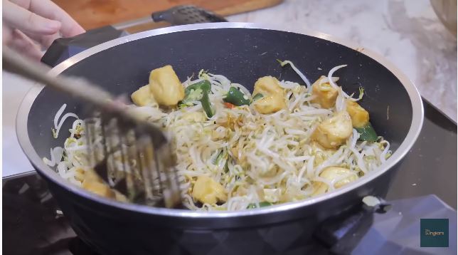 Masakan rumahan berbahan tahu ala 10 seleb, sederhana dan mudah ditiru