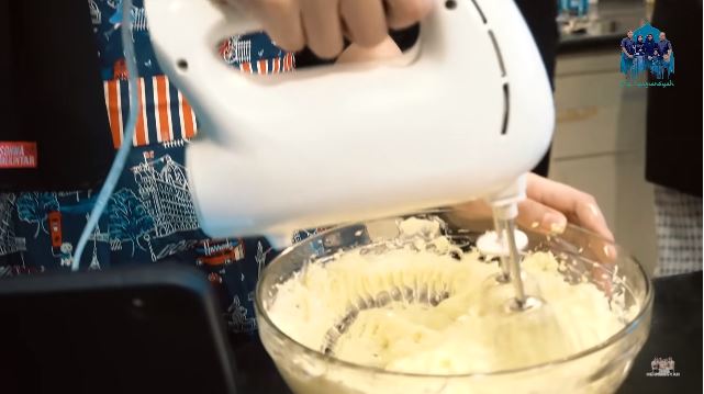 10 Alat baking Ashanty, bikin kue jadi praktis dan antigagal