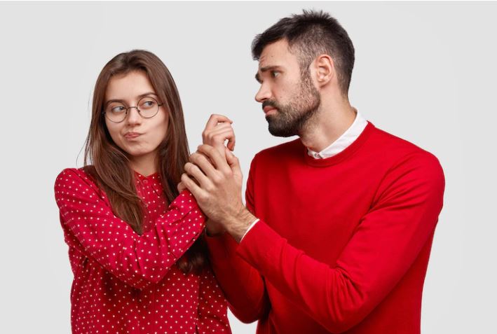 Arti clingy dalam hubungan asmara © 2022 berbagai sumber