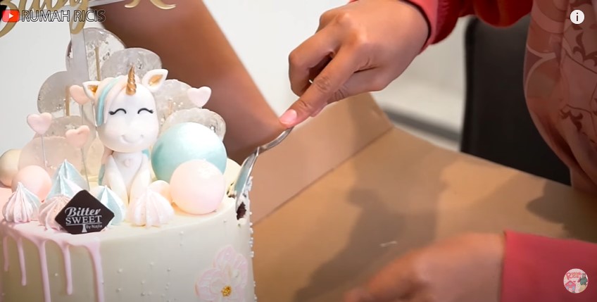 8 Hidangan di acara akikah anak Ria Ricis dan Teuku Ryan, komplet