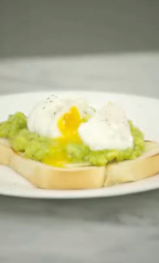 10 Menu sarapan sehat ala Ririn Ekawati, bikin tubuh lebih berenergi