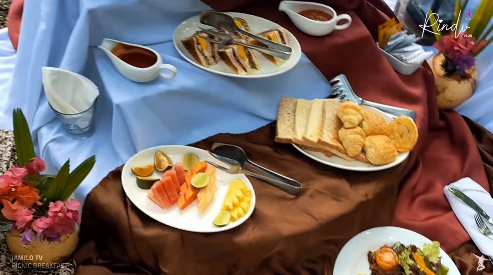 10 Menu sarapan sehat ala Ririn Ekawati, bikin tubuh lebih berenergi
