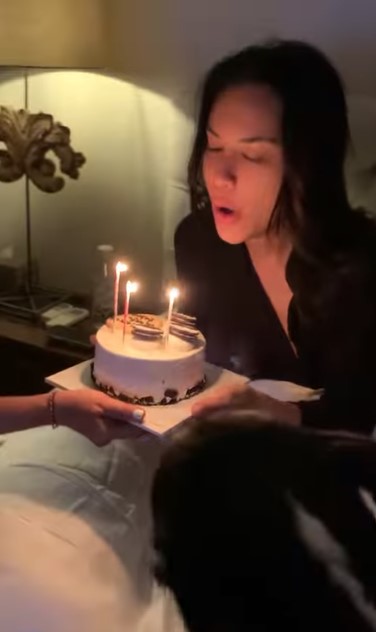 10 Kue ultah Sophia Latjuba dari tahun ke tahun, unik dan elegan