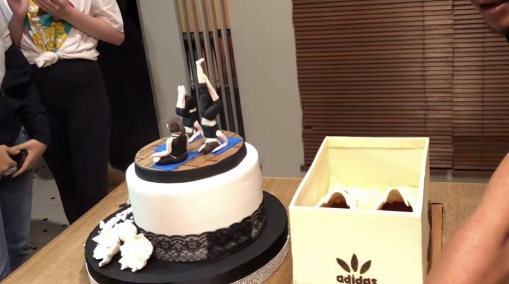 10 Kue ultah Sophia Latjuba dari tahun ke tahun, unik dan elegan