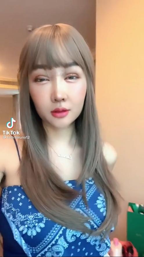 Lucinta Luna lepas topeng usai oplas © berbagai sumber Lucinta Luna lepas topeng usai oplas © berbagai sumber