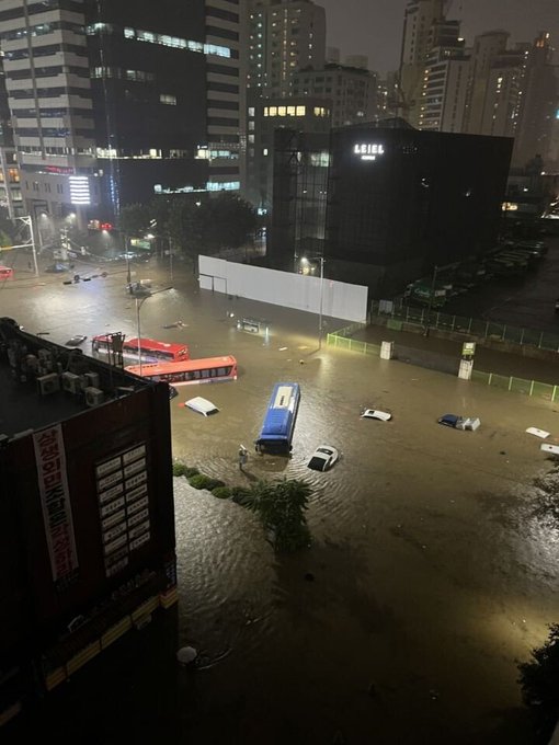 banjir bandang kota Seoul © berbagai sumber banjir bandang kota Seoul © berbagai sumber