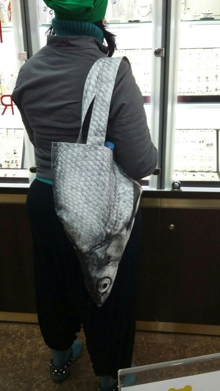 Potret fashion item nyeleneh brightside.me Potret fashion item nyeleneh brightside.me