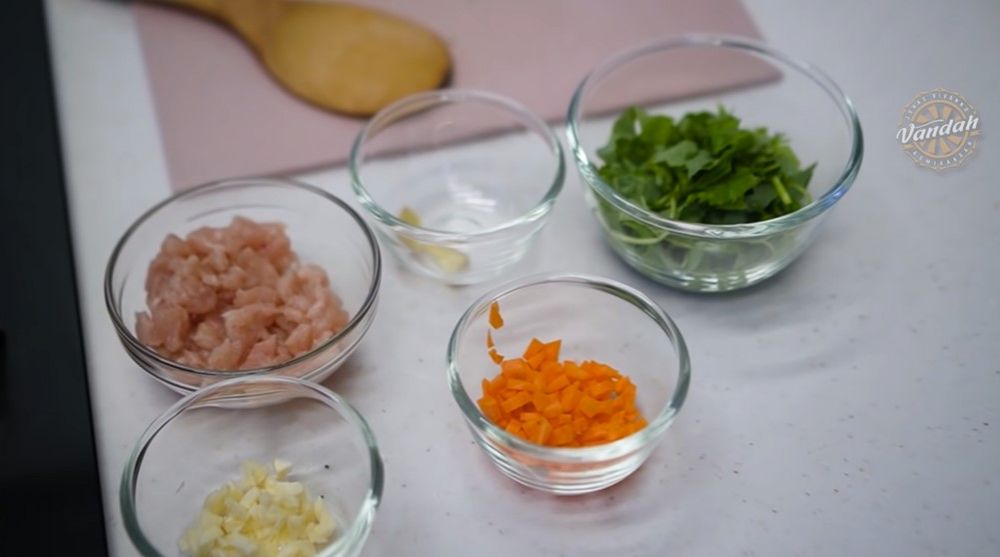 10 Cara ampuh Asmirandah bikin anak doyan makan tanpa pilih-pilih menu