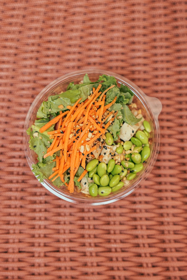 10 Makanan dikonsumsi Valerie Thomas, bantu jaga bentuk tubuh ideal