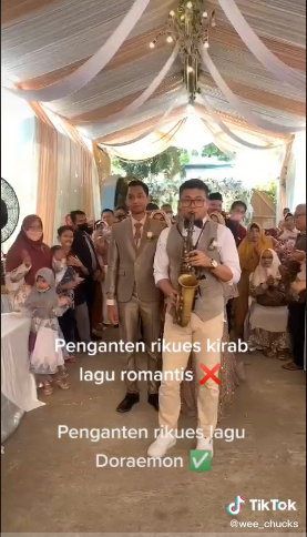 Pernikahan diiringi lagu doraemon Tiktok Pernikahan diiringi lagu doraemon Tiktok