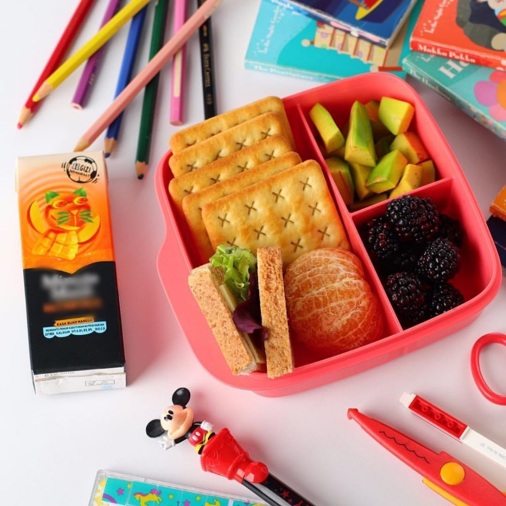 10 Inspirasi bekal anak ala Artika Sari Devi, simpel dan serba sehat