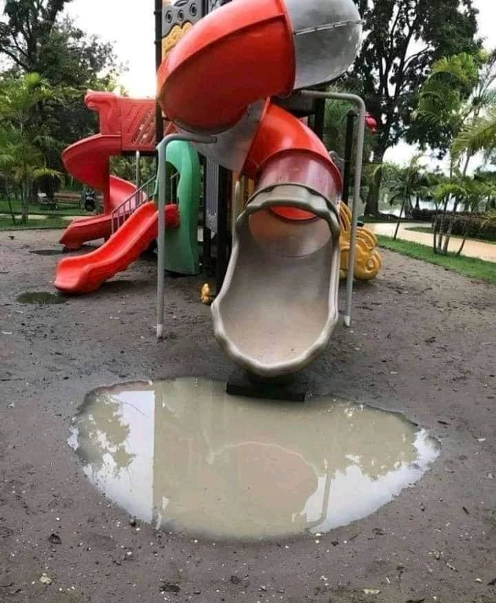 fasilitas umum dibuat tapi percuma © berbagai sumber