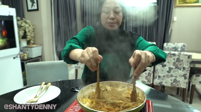 Inspirasi masakan serba pedas ala 15 seleb, menggugah selera