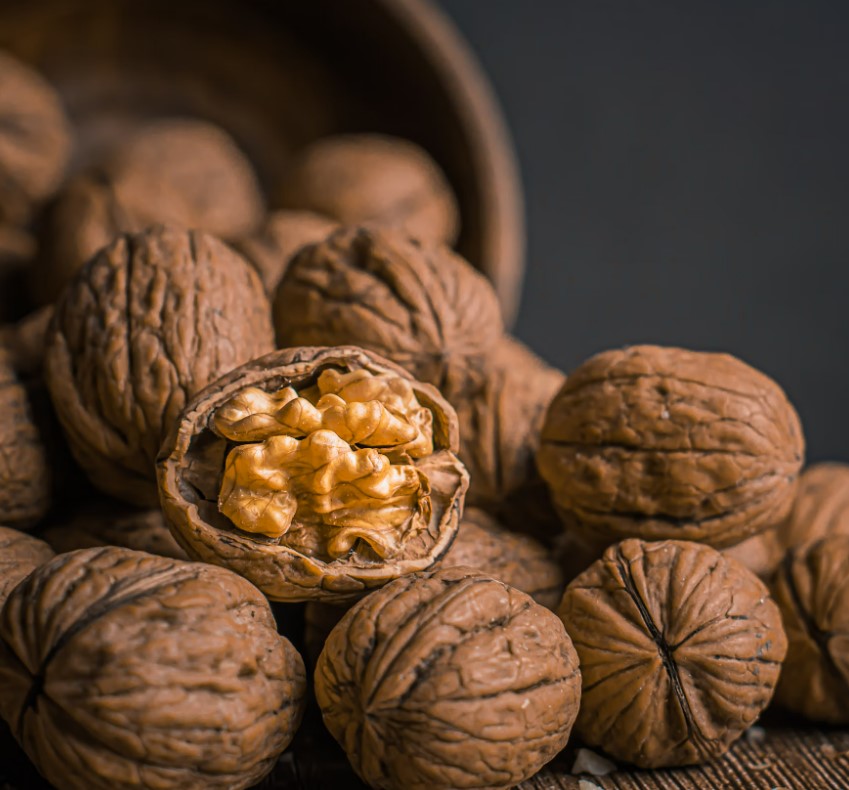 10 Camilan sehat dikonsumsi Luna Maya, tak khawatir berat badan naik