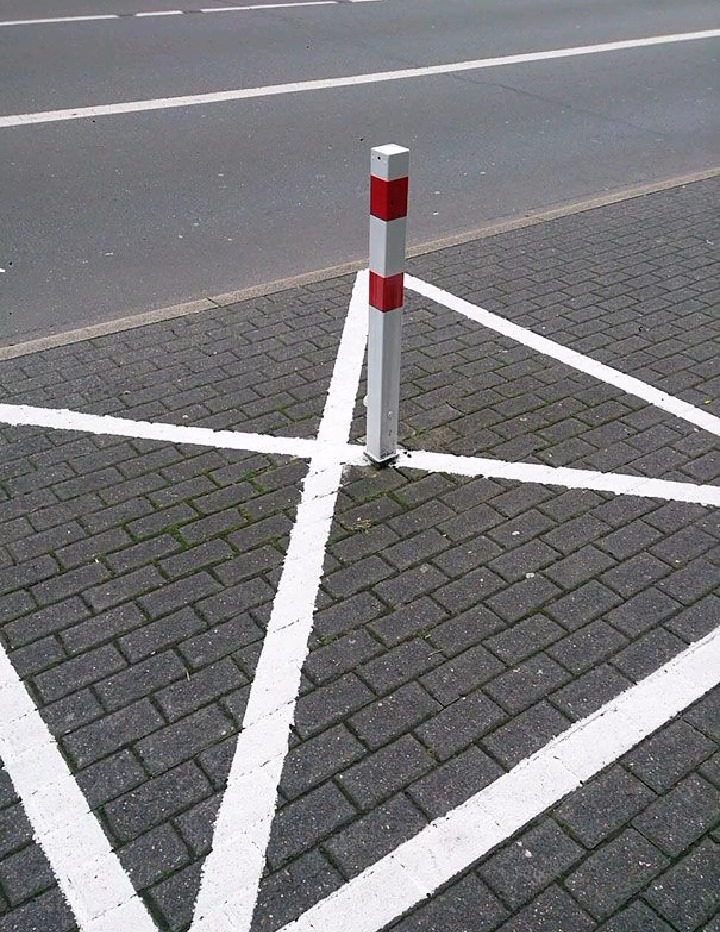 benda nggak simetris © TikTok