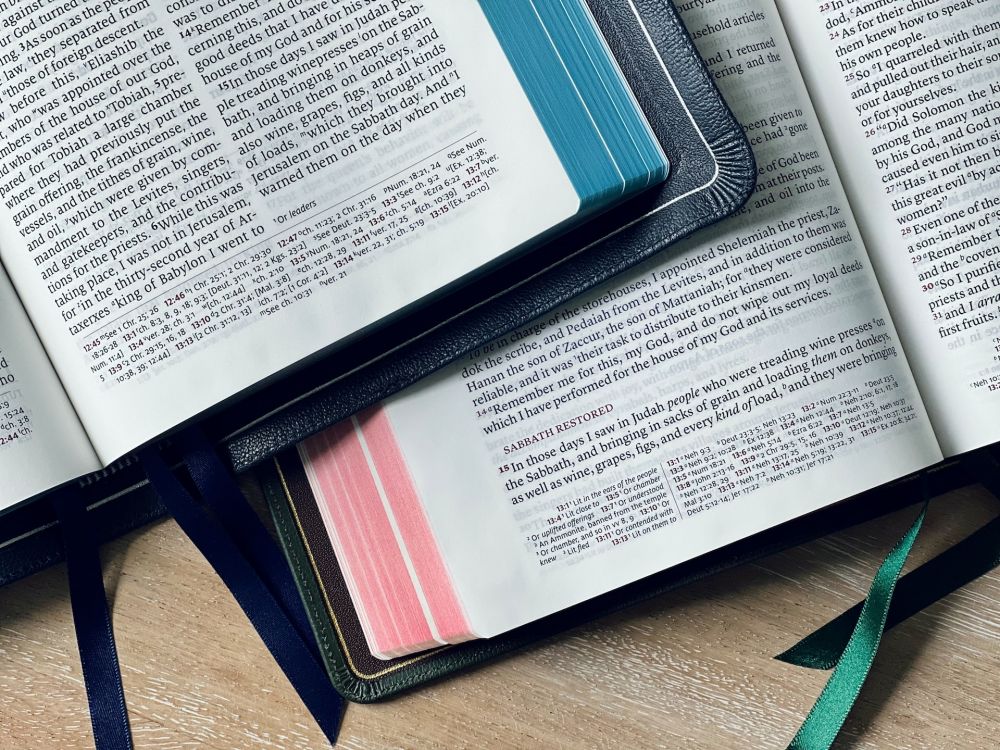 teks anekdot dan strukturnya © berbagai sumber