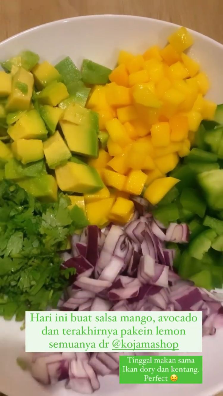 10 Makanan dikonsumsi Rini Yulianti, jaga tubuh tetap langsing