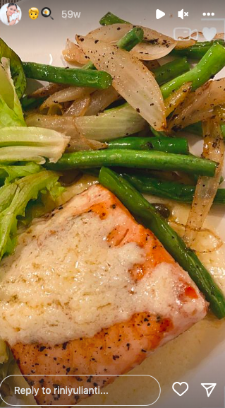 10 Makanan dikonsumsi Rini Yulianti, jaga tubuh tetap langsing