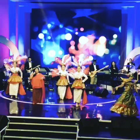 Mbak Bertha mentor vokal AFI © Instagram/@vocalbertha