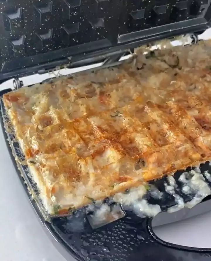 13 Potret bubur ayam dihidangkan nyeleneh ini bikin senyum kecut