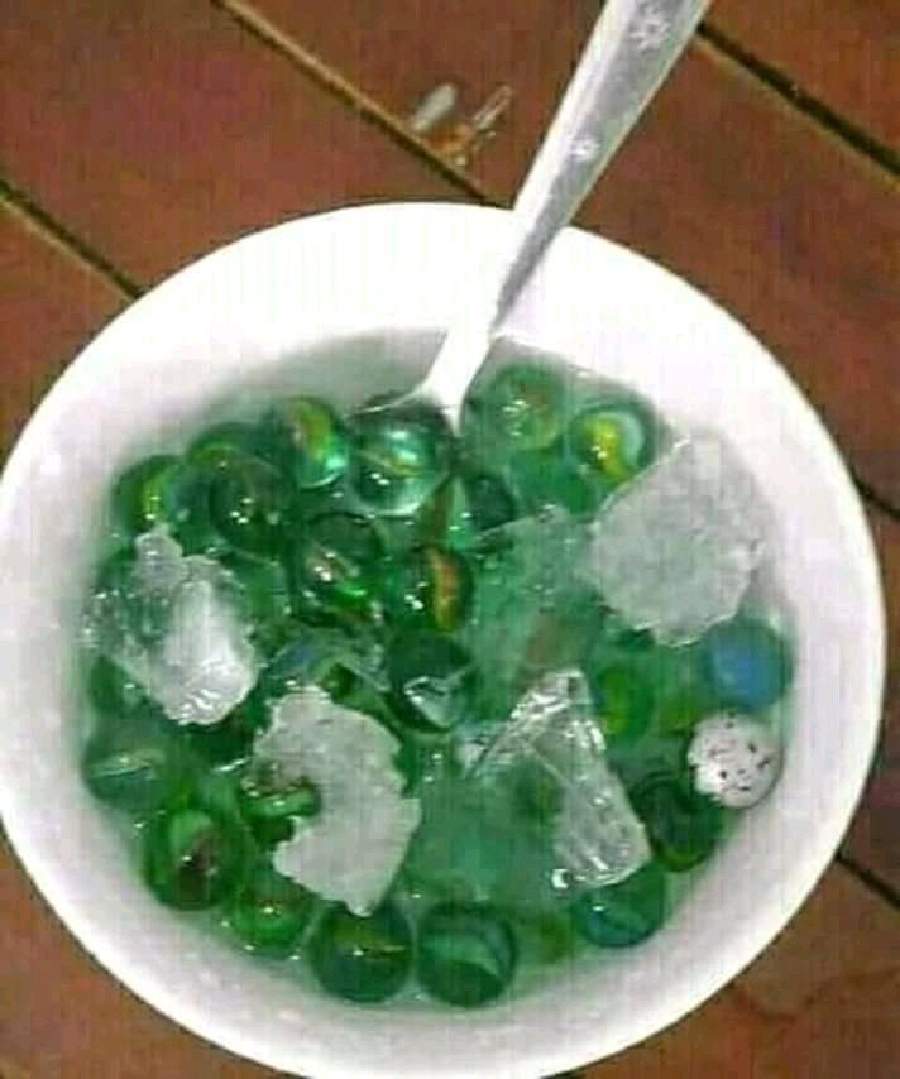 benda mirip makanan menipu mata © berbagai sumber