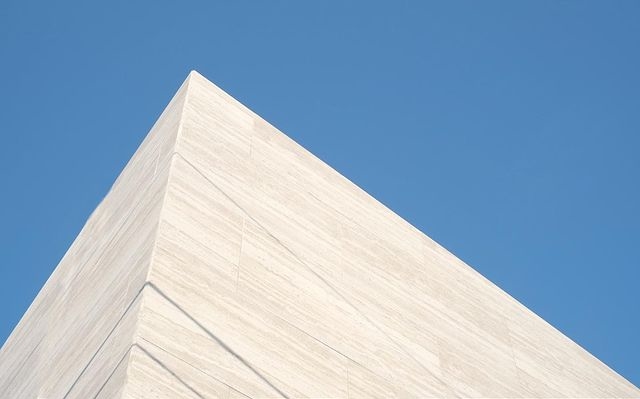 Teuku Wisnu bangun masjid © berbagai sumber
