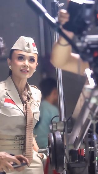 gaya yuni shara kostum pahlawan © Instagram/@yunishara36 gaya yuni shara kostum pahlawan © Instagram/@yunishara36