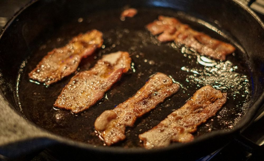 10 Makanan dihindari Roy Marten, rahasia bugar di usia 70 tahun