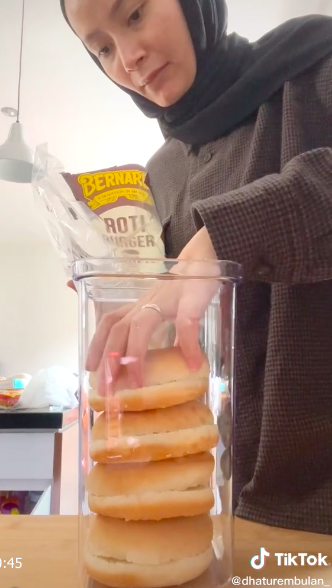 10 Cara praktis istri Tria The Changcuters menata makanan di kulkas