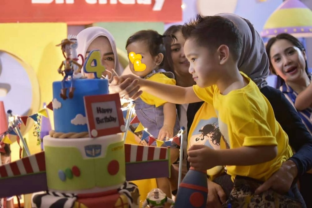 11 Kue ultah Rafathar dari tahun ke tahun, lucu bikin tak tega makan