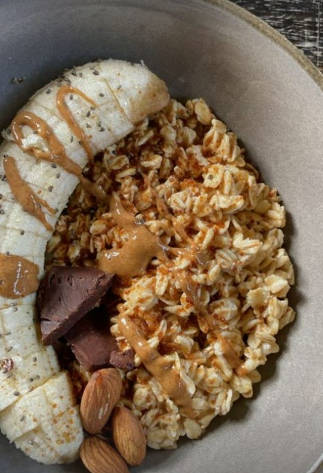 10 Menu sarapan sehat ala Ayudia Bing Slamet, serba masak sendiri