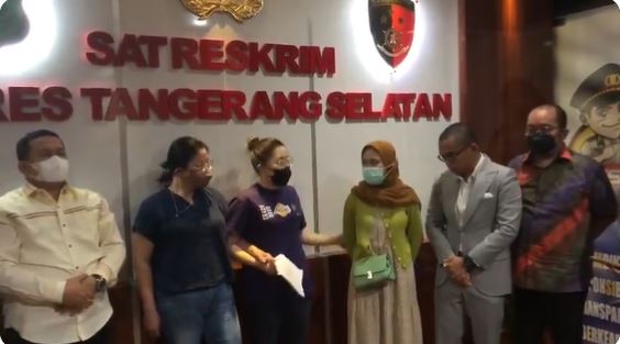 pencuri cokelat alfamart minta maaf © Instagram