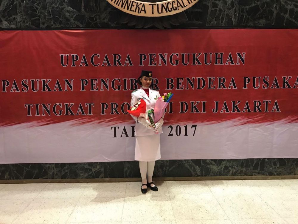11 Potret lawas Ghina Raihanah, adik Tsania Marwa paskibra DKI Jakarta