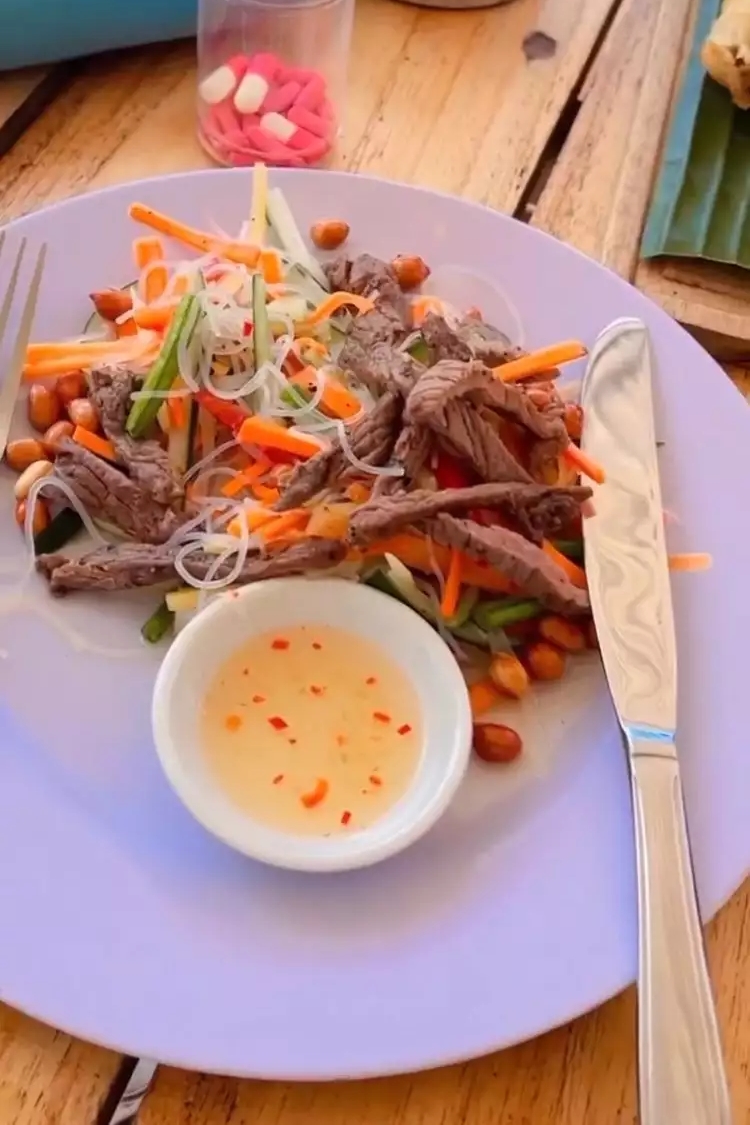 10 Bahan makanan pengganti nasi putih ala Via Vallen, tak bikin gendut