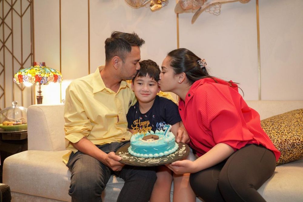 hadiah ultah rafathar dari tahun ke tahun Berbagai sumber