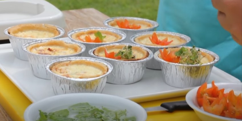 Kreasi camilan ala 10 istri TNI-Polri, legit dan istimewa