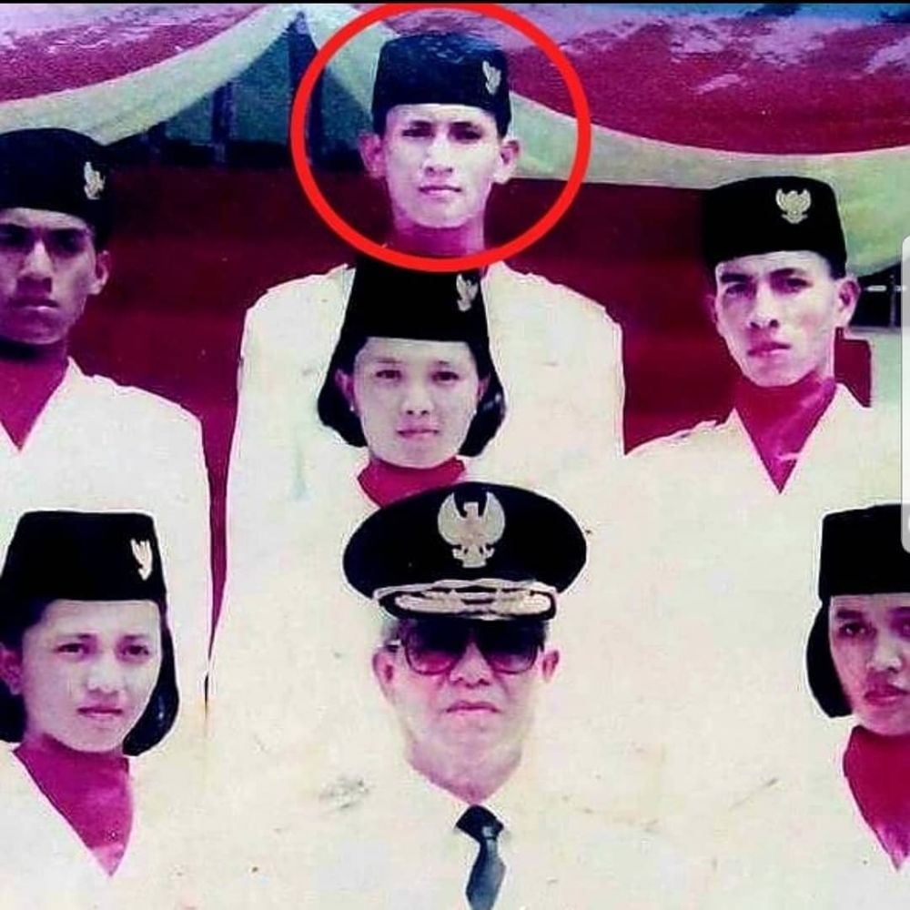 potret lawas seleb pria saat jadi paskibra © berbagai sumber potret lawas seleb pria saat jadi paskibra © berbagai sumber