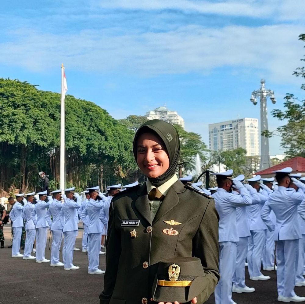 11 Potret terbaru Nilam Sukma pembawa baki di Istana, kini perwira TNI
