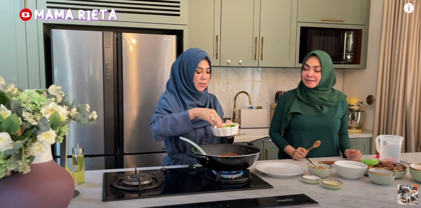 10 Trik Mama Amy bikin semur jengkol, nikmat dan tidak bau