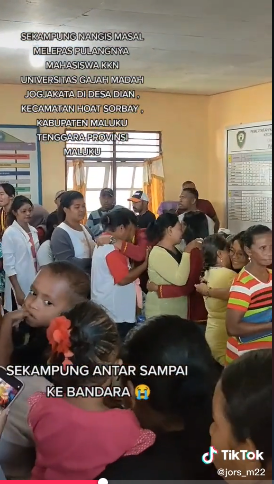  warga lepas penuh haru & antar mahasiswa sampai bandara  Tiktok