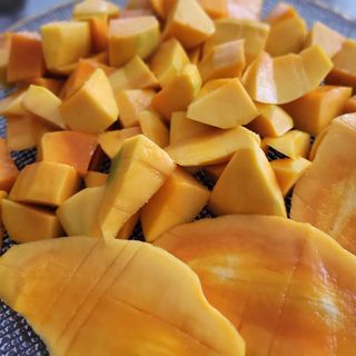 10 Pola makan Mayangsari, sehat dan awet muda di usia 50 tahun