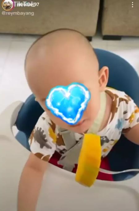 10 Inspirasi camilan MPASI ala 10 seleb, serba tinggi nutrisi