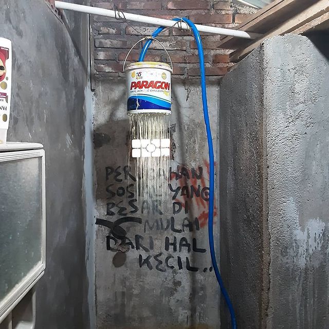 Potret desain shower nyeleneh Berbagai sumber Potret desain shower nyeleneh Berbagai sumber