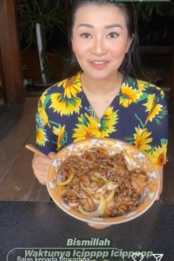 10 Kreasi masakan Fitri Carlina untuk keluarga, lezat dan simpel