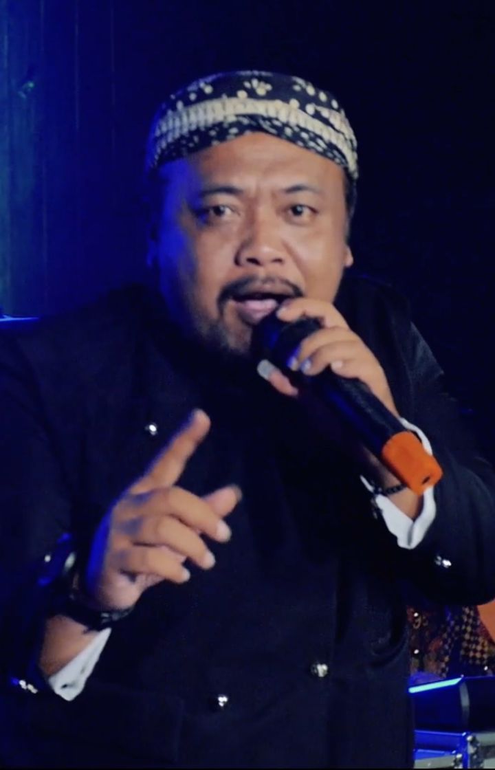 fakta abah lala pencipta lagu ojo dibandingke © berbagai sumber fakta abah lala pencipta lagu ojo dibandingke © berbagai sumber