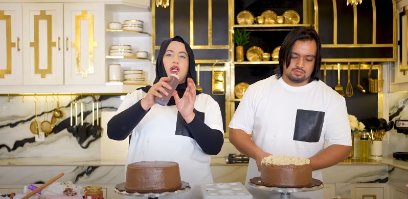 10 Alat baking Tasyi Athasyia, bikin kue antigagal dan mudah dihias