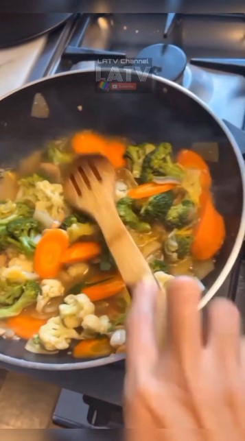 10 Menu sarapan sehat ala Nana Mirdad untuk keluarga, mudah dibuat