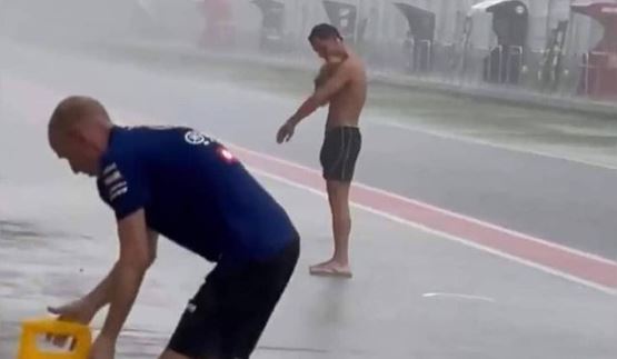 orang ogah capek tingkahnya lucu © berbagai sumber orang ogah capek tingkahnya lucu © berbagai sumber